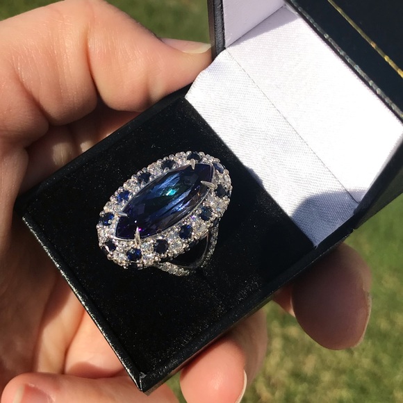 Tanzanite Diamond and Sapphire Ring GIA Certified - Picture 2 of 11